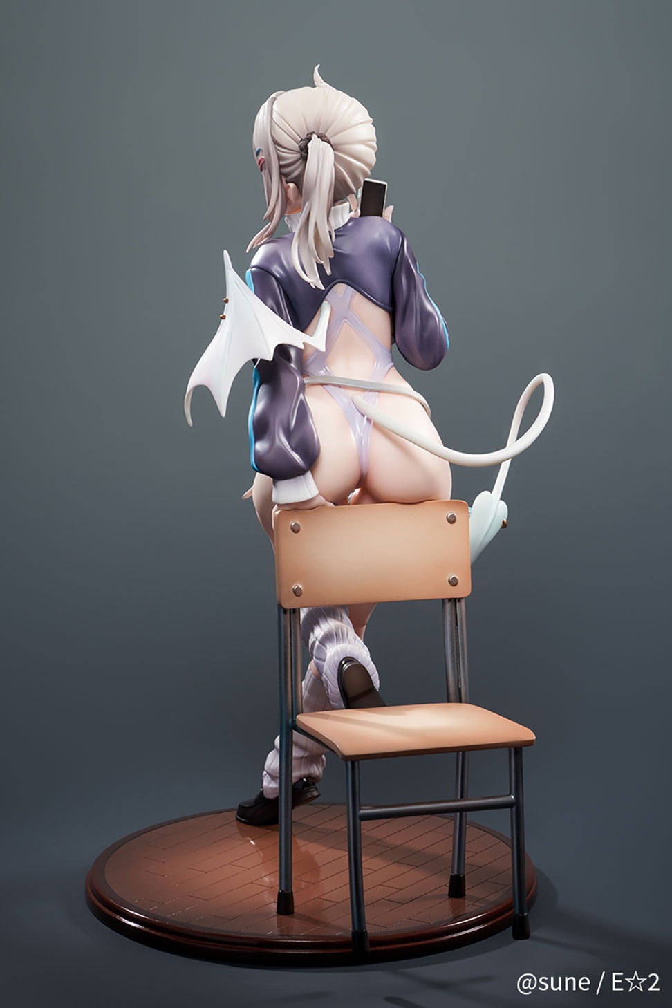 無口系ギャルサキュバス 篠宮ユキ Illustrated by sune