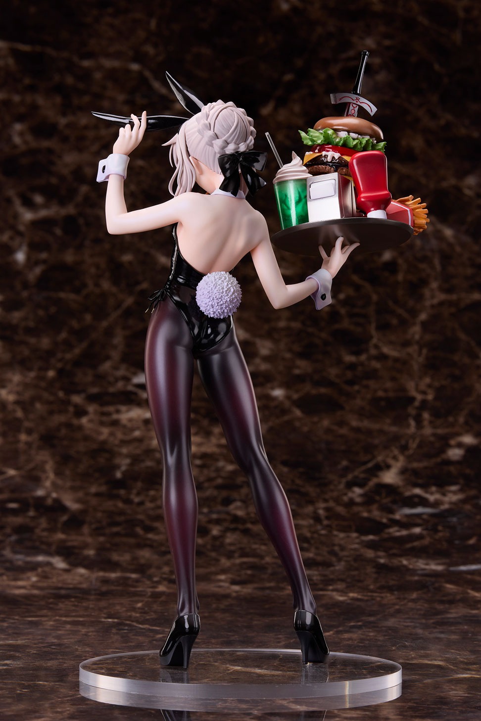 Fate/Grand Order　セイバー/アルトリア・ペンドラゴン〔オルタ〕 バニーVer. 1/7スケールフィギュア