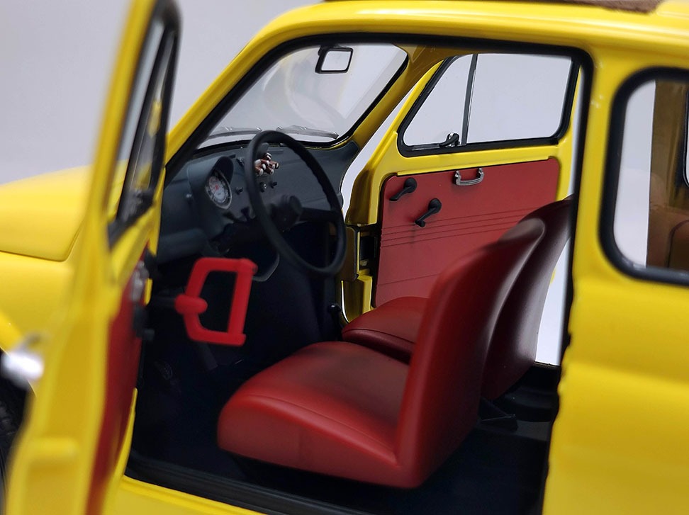 ルパン三世 カリオストロの城 FIAT 500