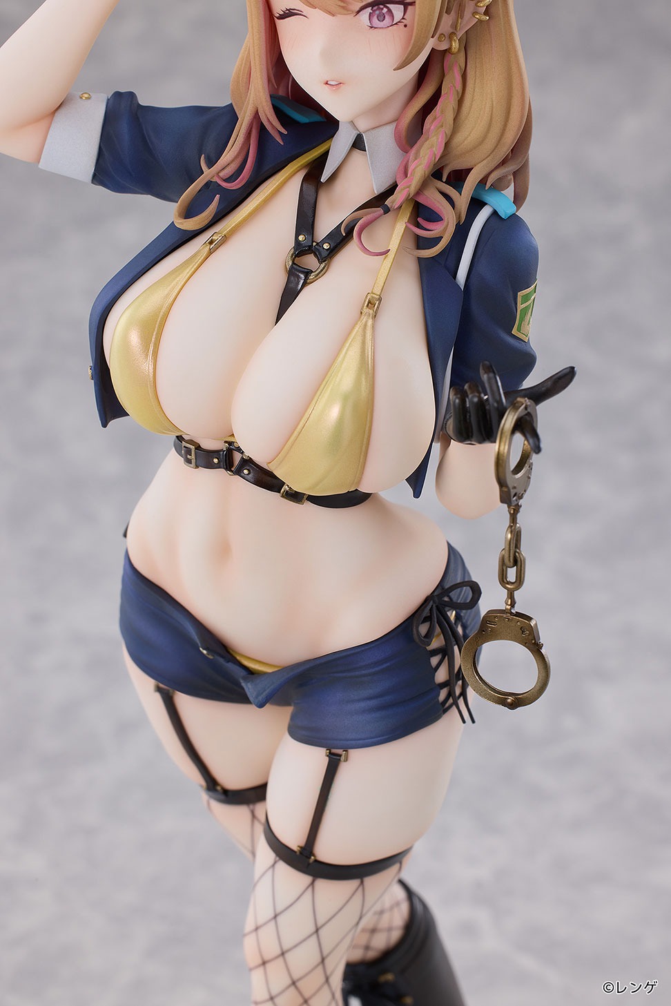 ギャル婦警さん  小鳥遊アリサ　通常版