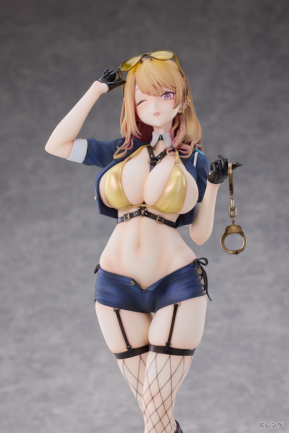 ギャル婦警さん  小鳥遊アリサ　通常版
