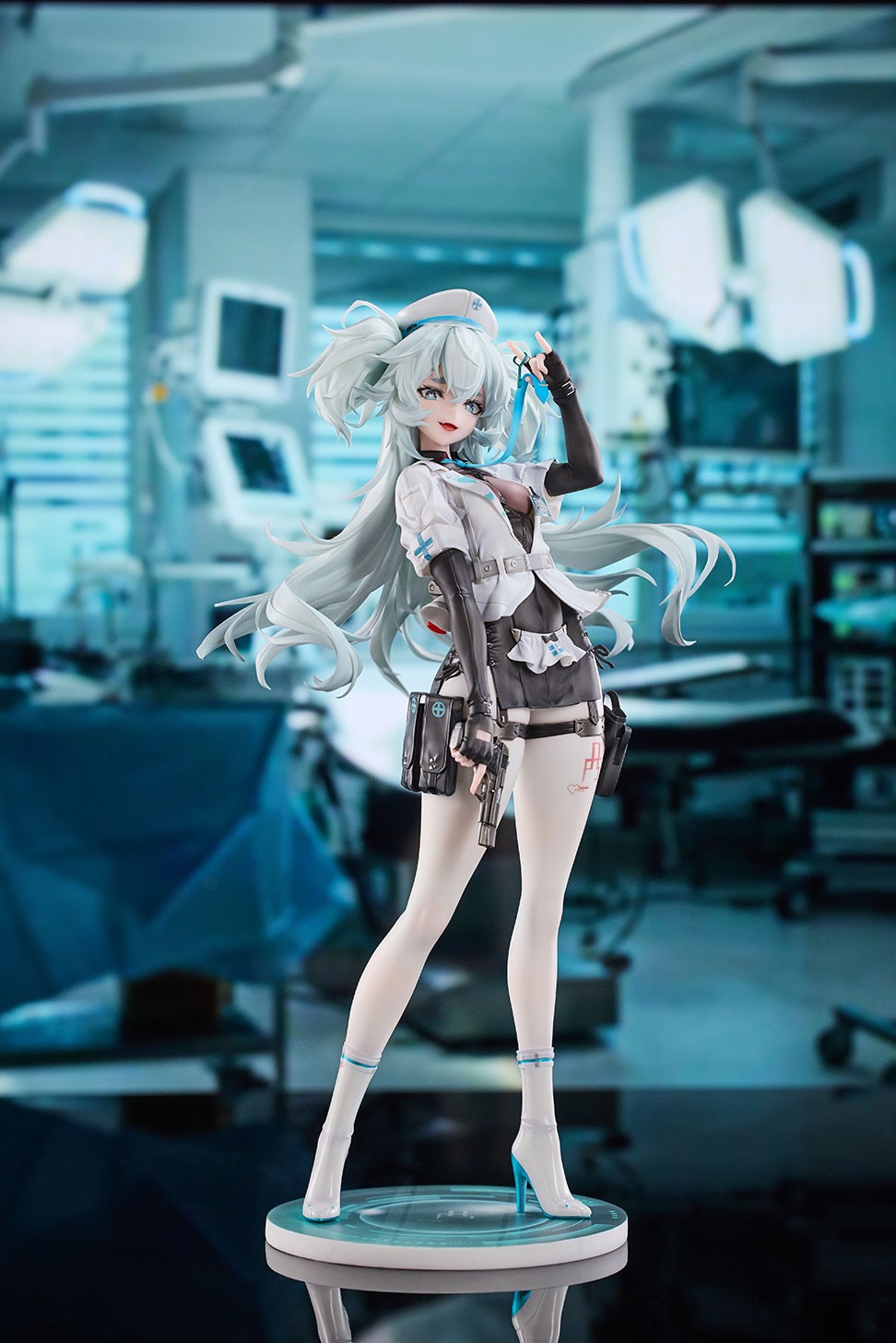 ドールズフロントライン2：エクシリウム フローレンス - 魅惑の白羽