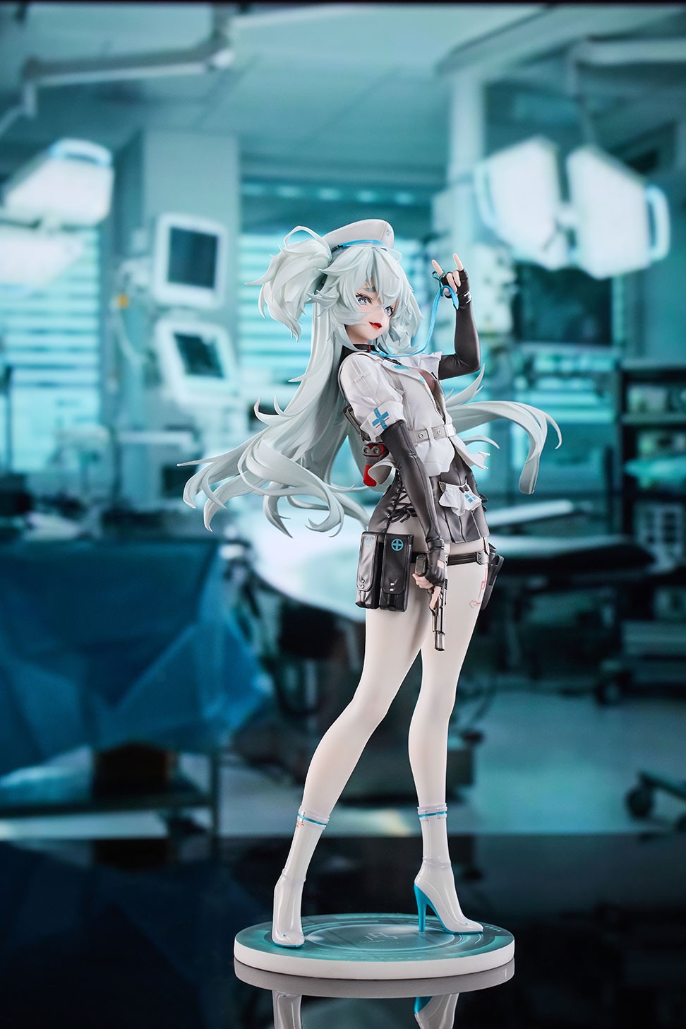 ドールズフロントライン2：エクシリウム フローレンス - 魅惑の白羽